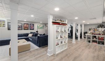 161 Stony Ln, North Kingstown, RI 02852