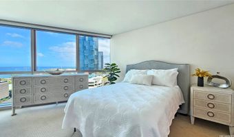 1177 Queen St 1805, Honolulu, HI 96814