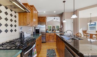 14385 Silver Creek Rd, Caldwell, ID 83607
