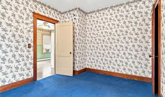 29 E Earle St, Cumberland, RI 02864