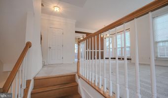 6012 RICKETTS Walk, Alexandria, VA 22312