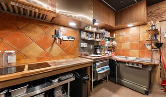 28 Central Sq, Bristol, NH 03222