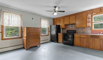 10 Prospect St, Bristol, RI 02809