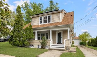 26 Welfare Ave, Cranston, RI 02910