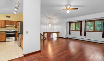 36 Stony Ln, North Kingstown, RI 02852