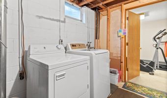 15446 Drexel Way, Apple Valley, MN 55124