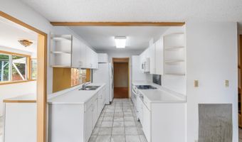 46-360 Hololio St, Kaneohe, HI 96744