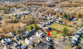 31 Monroe St 4, Branford, CT 06405