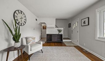237 Maple Dr, Columbus, OH 43228
