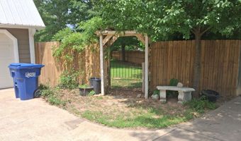 106 Wright Rd, Albertville, AL 35951