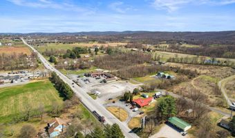 6415 YORK Rd, Abbottstown, PA 17301