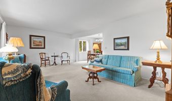 2207 Buchanan Dr, Ames, IA 50010