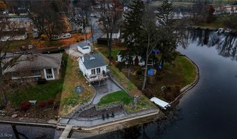 4135 State Park Dr, Akron, OH 44319