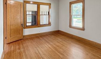 317 S 6th St, Albion, NE 68620