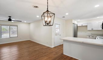 102 W 17TH Ave, Apache Junction, AZ 85120