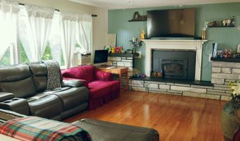 4 Perkins St, Danbury, CT 06810