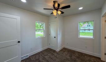 1121 3rd Ave E, Albia, IA 52531