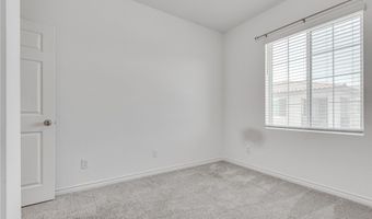 20 Barbara Ln 13, Las Vegas, NV 89183