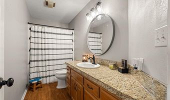 1321 Springhills Dr, Alma, AR 72921
