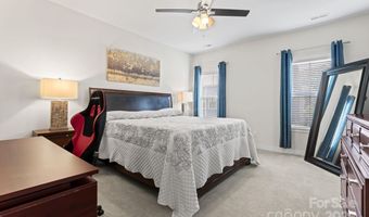 3003 Salix Bend Dr, Charlotte, NC 28205