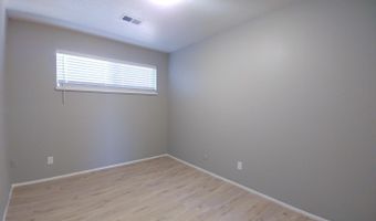 9420 Lexington Ave NE Apt 16, Albuquerque, NM 87112