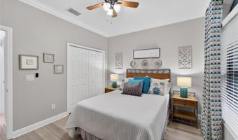 7020 OLD BENTON Dr, Apollo Beach, FL 33572