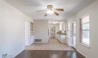 942 E North 12th St, Abilene, TX 79601