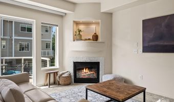 2159 W 29th Ave #7, Anchorage, AK 99517