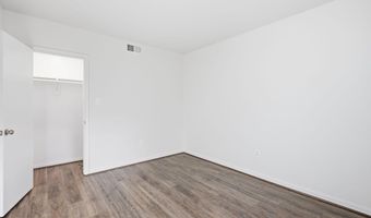 1744 N RHODES St 310, Arlington, VA 22201