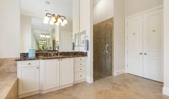 594 N Country Club Dr, Atlantis, FL 33462