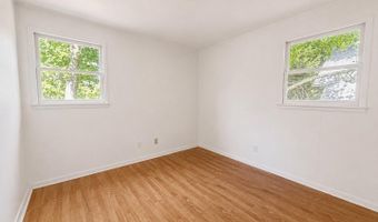 505 COLLINS St, Bethany Beach, DE 19930