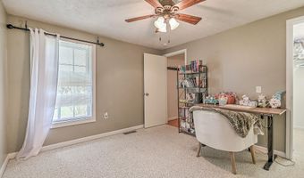 19032 Woodland Hills Rd, Abingdon, VA 24210