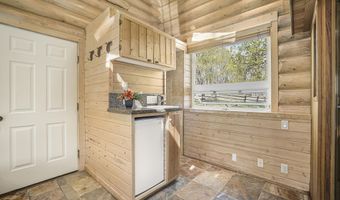 244 BLACK MOUNTAIN Ln, Alpine, WY 83128