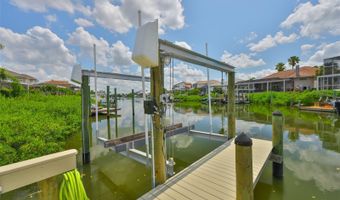 6107 MARBELLA Blvd, Apollo Beach, FL 33572