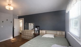 230 Madison St, Abingdon, VA 24210