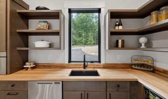 66 Knotty Way, Belmont, NH 03220