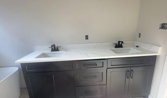 3892 SPENCER CROSSING Dr, Benton, AR 72019