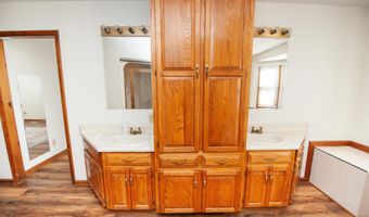 250 Garden Lks, Blacksburg, SC 29702