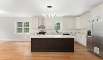 64 Highland Ave A, Attleboro, MA 02703