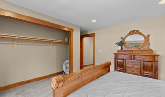 303 S MARINE St, Rockaway Beach, OR 97136