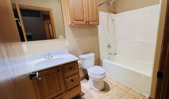 1916 Prospect, Aberdeen, SD 57401