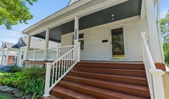 6717 Bramble Ave, Cincinnati, OH 45227