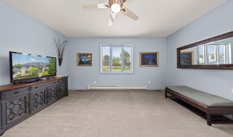 2760 N Territorial Rd W, Ann Arbor, MI 48105