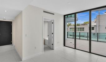 9901 W Bay Harbor Dr 304, Bay Harbor Islands, FL 33154