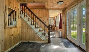 817 Riverside Dr, Augusta, ME 04330