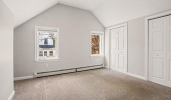 41 Parker St, Bangor, ME 04401