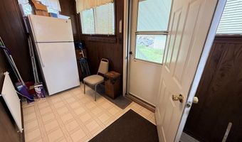 317 3rd St, Ashton, ID 83420
