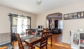 638 Pontiac Ave, Cranston, RI 02910