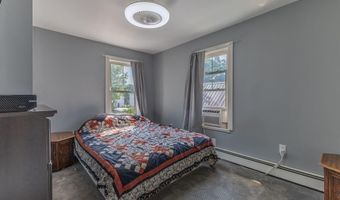 177 Birch St, Bangor, ME 04401