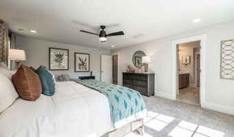 307 Oak Meadow Ln, Angier, NC 27501